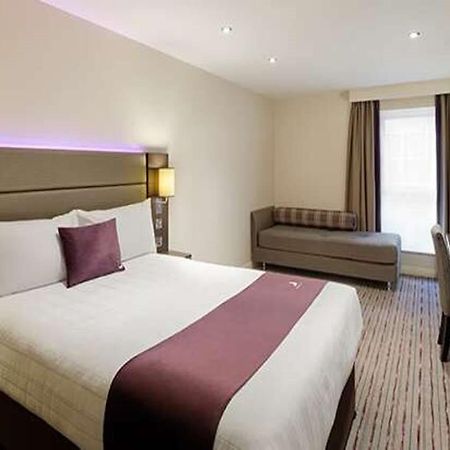 Premier Inn Ipswich North エクステリア 写真