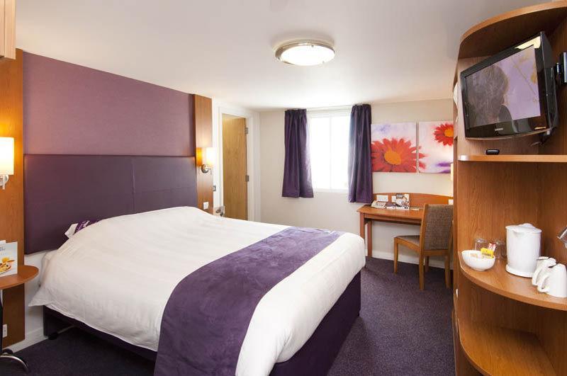 Premier Inn Ipswich North エクステリア 写真